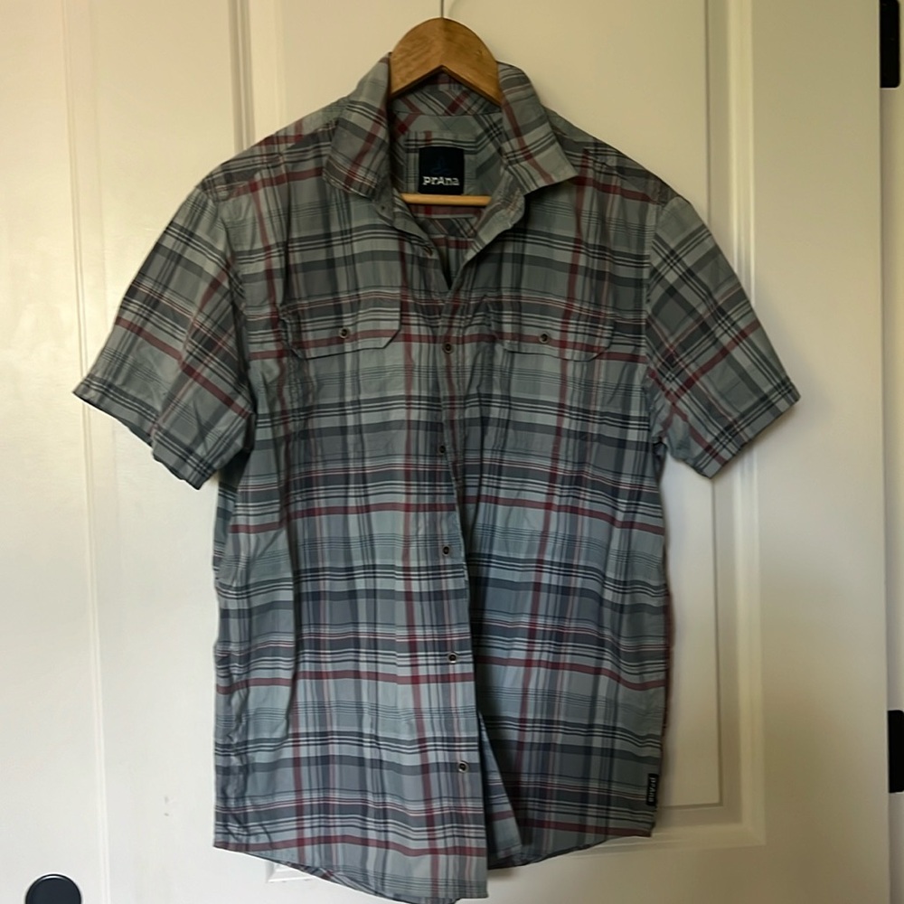 Men’s Prana Medium gray plaid